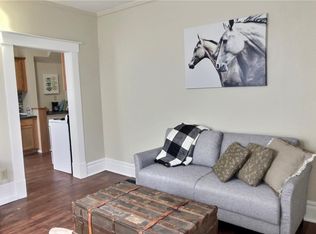 116 17th St NE #4, Cedar Rapids, IA 52402