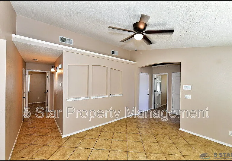12976 Enrique Gomez Ln — Photo 8