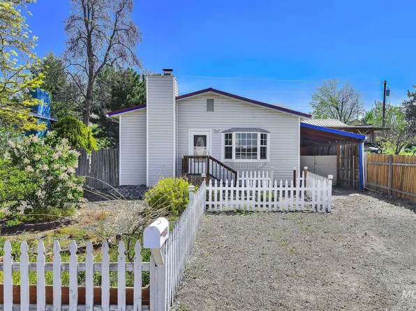 808 N A St, Parma, ID 83660