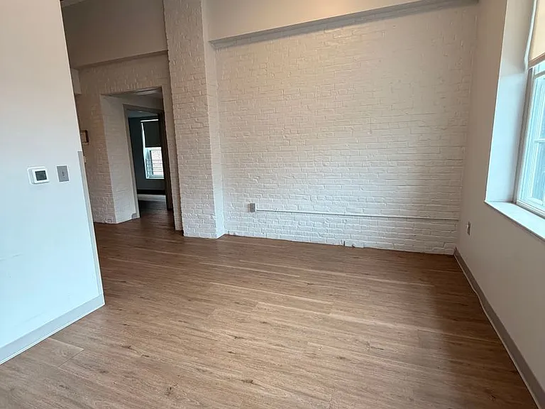 47 Flat St #405 — Photo 4