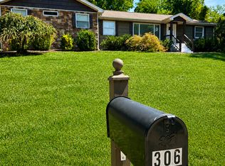 306 Dawn St, Signal Mountain, TN 37377