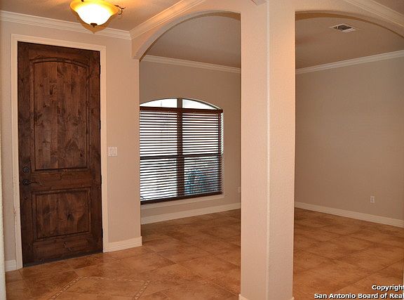 3rd image of 125 Cactus Wren Ln
