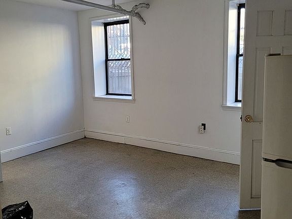 2nd image of 469 Clinton Ave APT 10