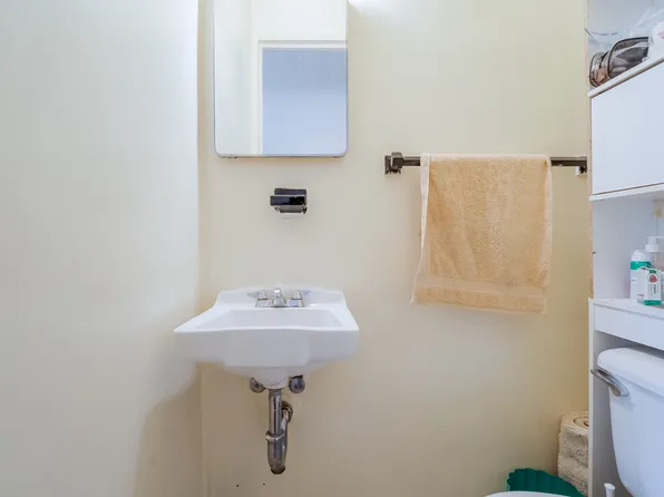 3617 Laconia Avenue image 18 of 46