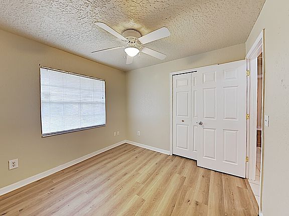 5th image of 2534 Princeton Ave