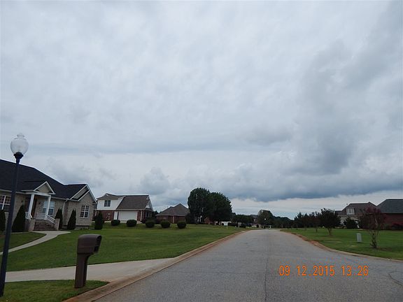 2nd image of 256 Autumn Glen Dr