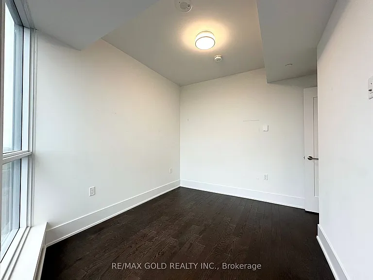 585 Bloor St E #3515 — Photo 25