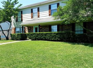 2525 Meadow Ln, Garland, TX 75040
