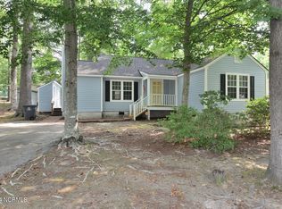 1204 Roundtree Dr, Rocky Mount, NC 27804