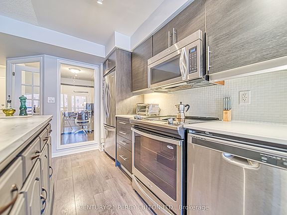 5th image of 400 Adelaide St E Unit 510