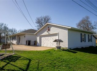 402 E Linden St, Chippewa Falls, WI 54729