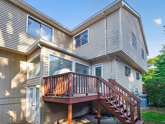 3rd image of 83 Arrowhead Cir Unit 83