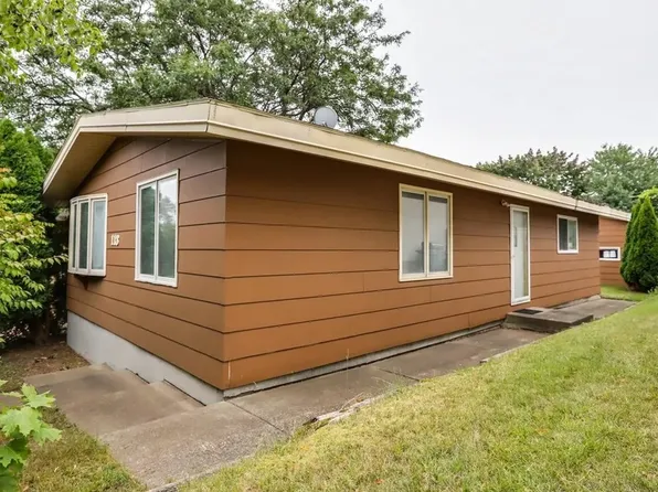 113 9th St S, South Saint Paul, MN 55075