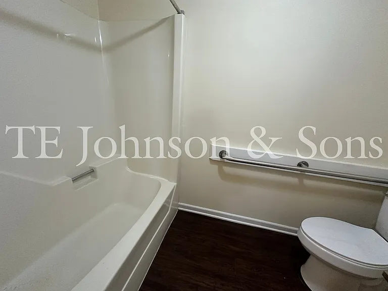 126 Weatherwood Ct #1 — Photo 9
