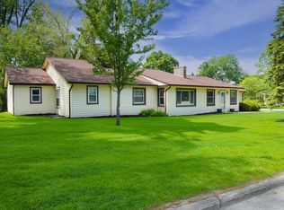 1322 Desiax Ave, Bloomfield Hills, MI 48302
