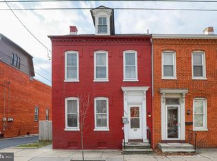 232 N 3rd St, Columbia, PA 17512