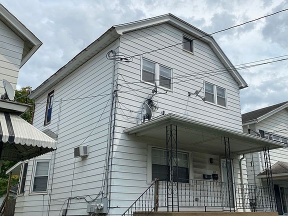 5th image of 317B Railroad Ave