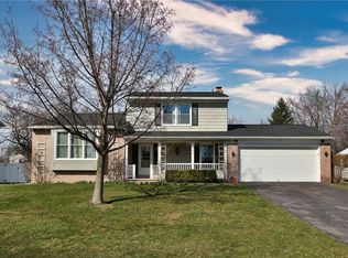 289 Pearson Ln, Rochester, NY 14612