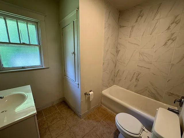 7006 Plymouth Ave — Photo 8