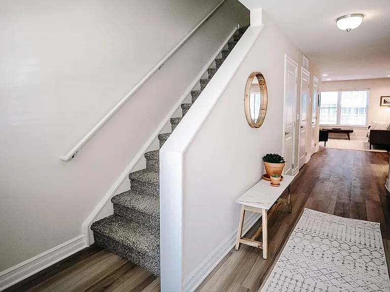 600 River Road Apartments — Photo 18