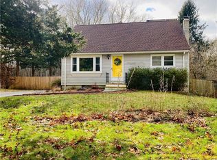 36 Pond Dr, North Stonington, CT 06359