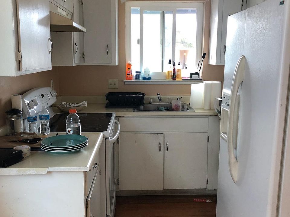 2nd image of 2288 Los Padres Blvd