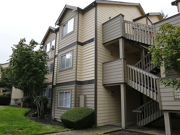 5th image of 16626 6th Ave W APT M201