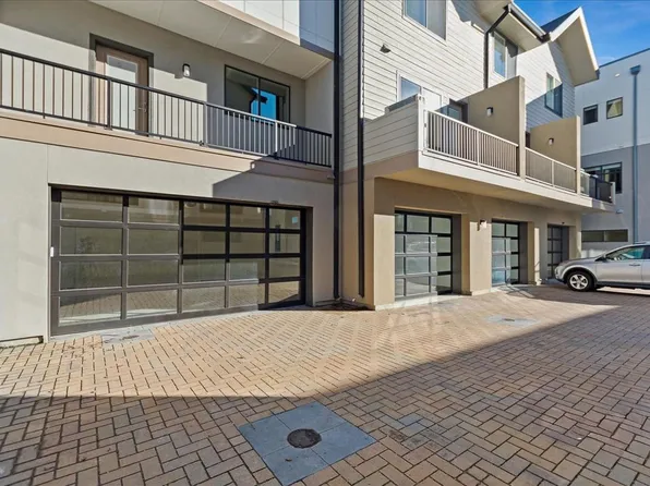 3587 N Adams St, Garden City, ID 83714