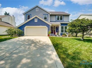 545 Bennington Dr, Maumee, OH 43537