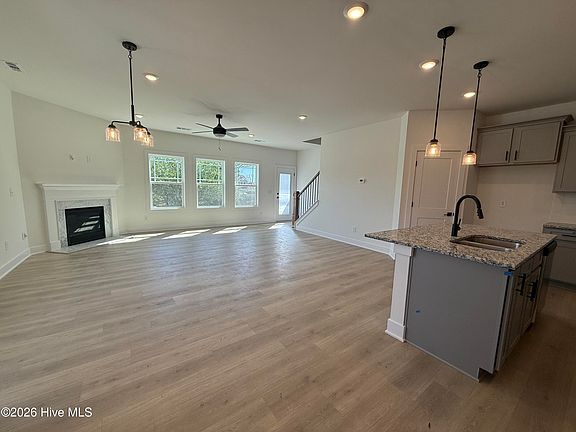 3rd image of 11 Joyner Park Drive