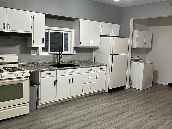 4th image of 428 Truby St