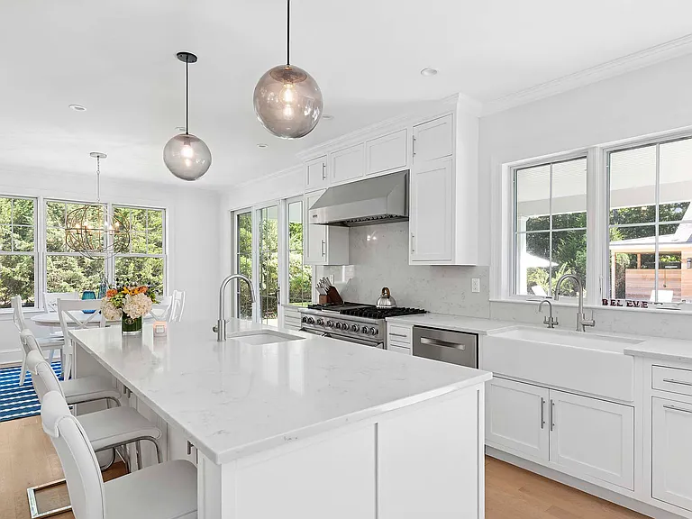 55 Whooping Hollow Rd — Photo 6
