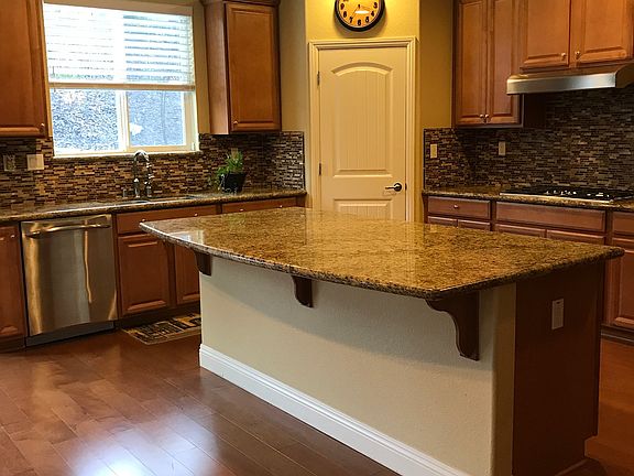 2nd image of 5128 Arlington Way