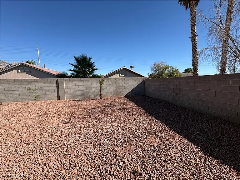 10688 Oak Crest Ave — Photo 33