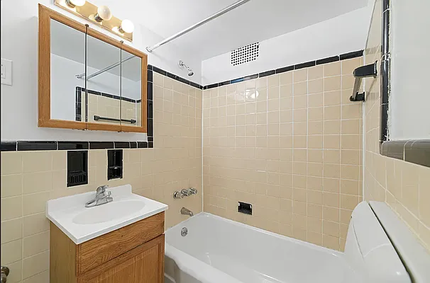 Rented by REAL New York | media 14