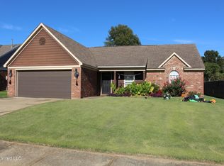 6266 Oak Cir W #W, Olive Branch, MS 38654