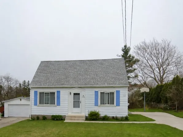 4329 English Ave, Erie, PA 16510