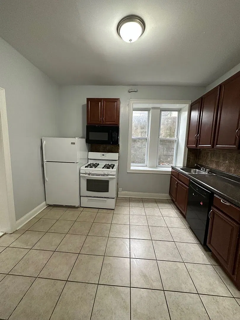 422 - OM 422-426 5th Street LLC — Photo 1