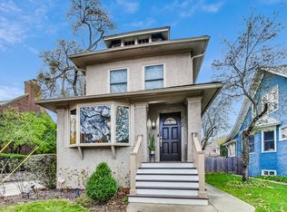 833 Gunderson Ave, Oak Park, IL 60304