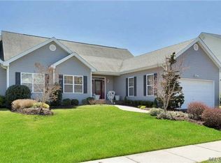 140 Breeley Blvd, Melville, NY 11747