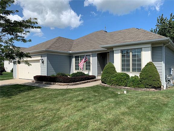 2nd image of 2468 Osprey Ln
