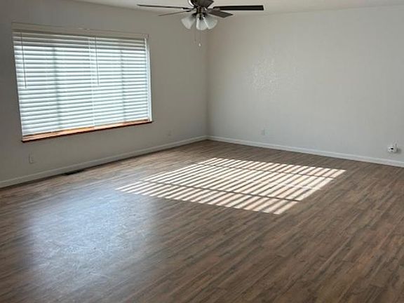 3rd image of 11171 Black Rd