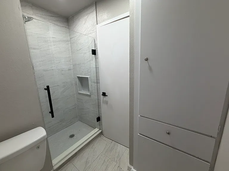 2000 Fleur De Lis Ct — Photo 11