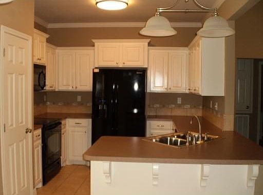 2nd image of 8945 Taylor Ln