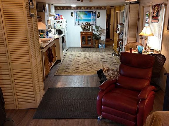 3rd image of 16935 SE 101st Avenue Rd