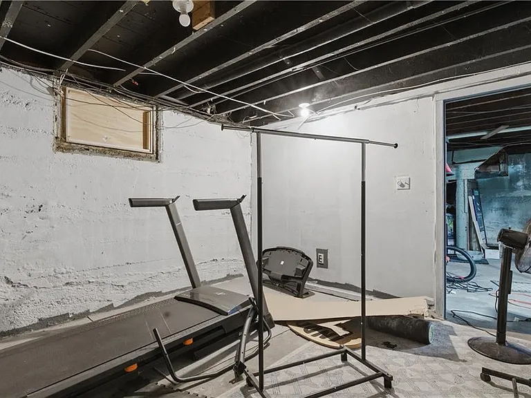 44 Holburn Ave — Photo 25