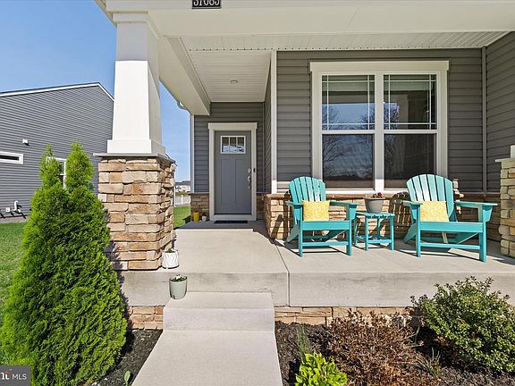 4th image of 37085 Havelock Ct