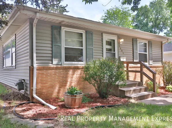 1904 S Hawthorne Ave, Sioux Falls, SD 57105