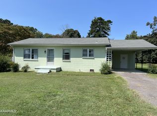813 Hickory Dr, Knoxville, TN 37912