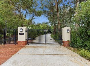 1700 Pine Knoll Dr, Belmont, CA 94002